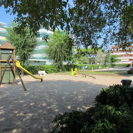 Spend Your In An Amazing Apartment Bibione